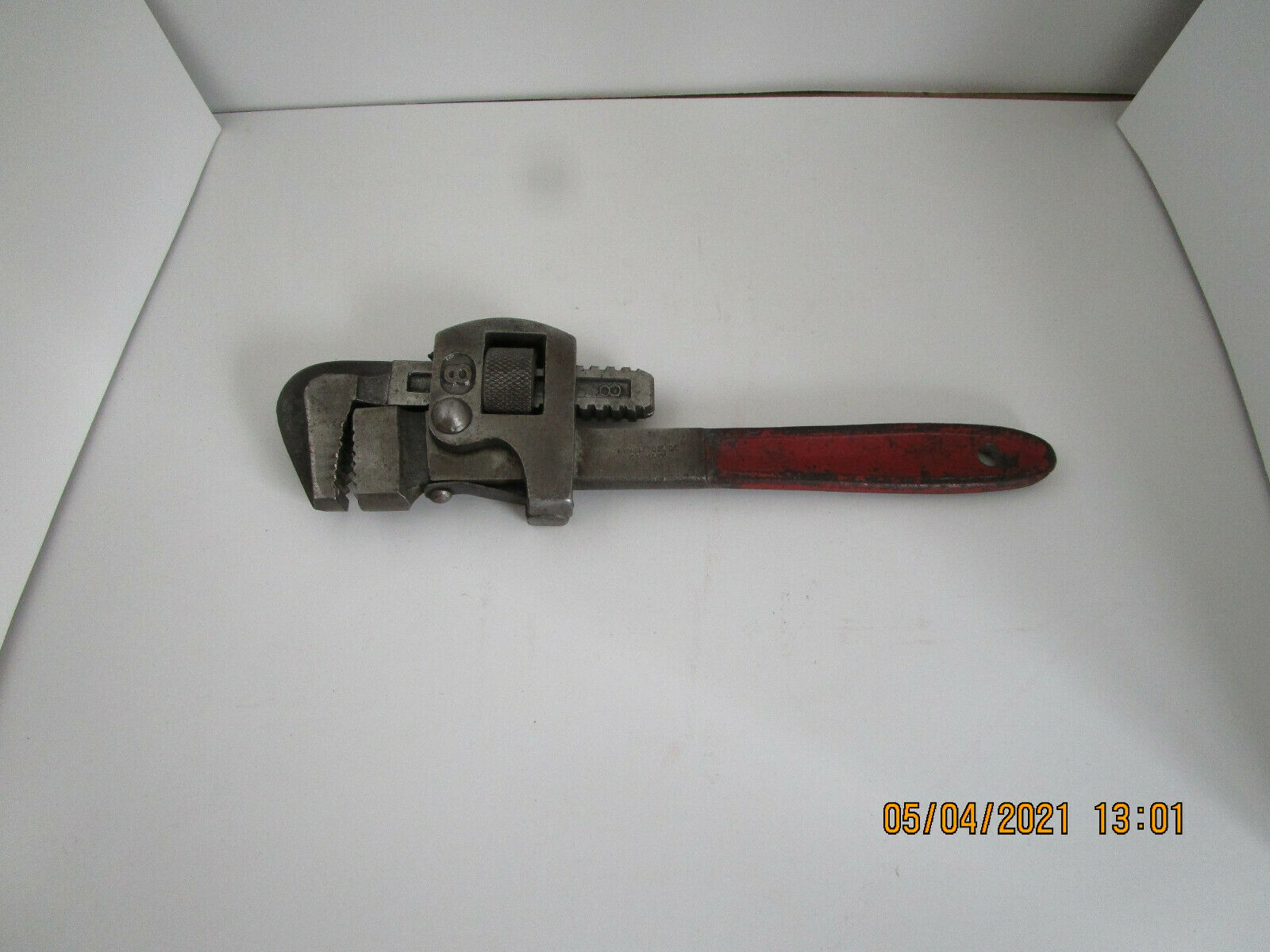 vintage-no-8-steel-co-pipe-wrench-made-in-germany