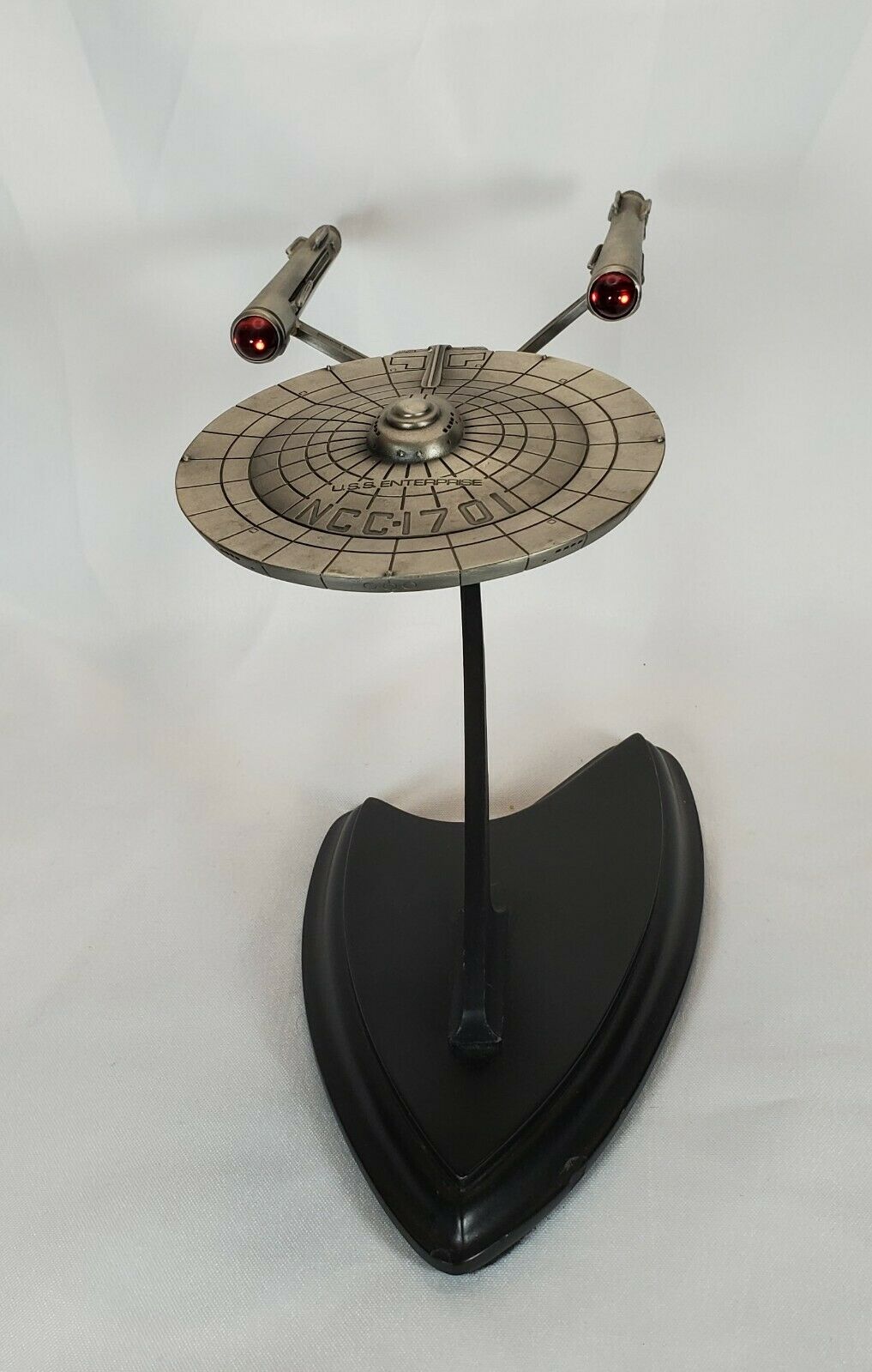 The Franklin Mint Star Trek USS Enterprise NCC-1701 Pewter Statue