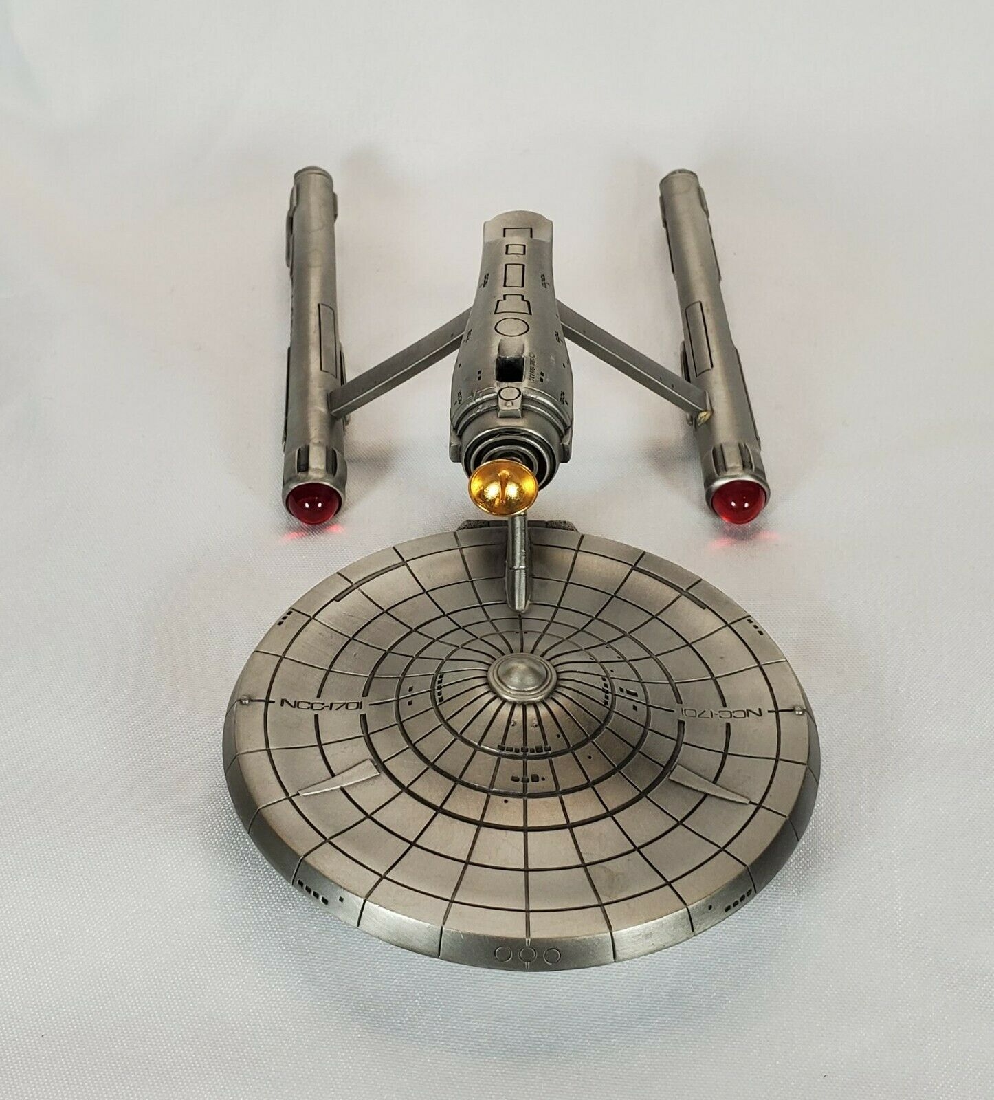 The Franklin Mint Star Trek USS Enterprise NCC-1701 Pewter Statue